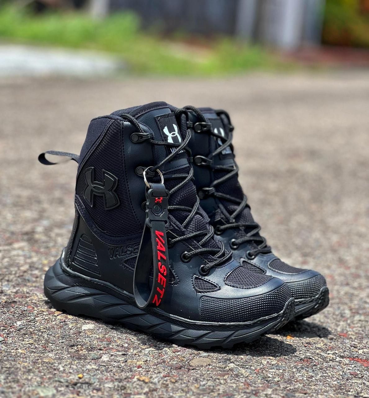 Bota Under Raptor