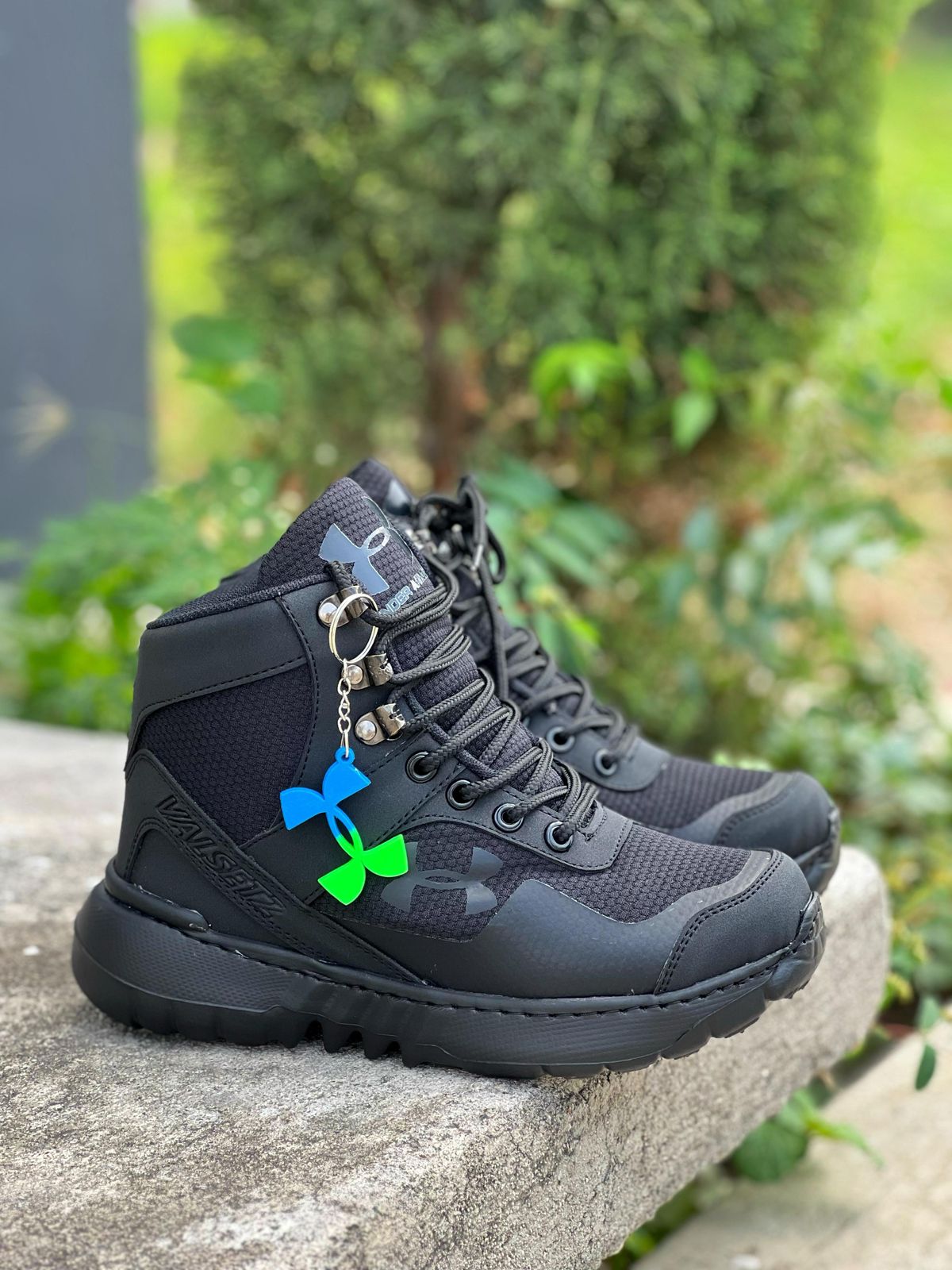 Bota Under Clasica Suela Eva